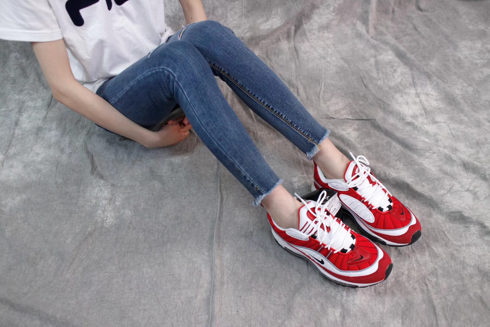 Giày Nike Air Max 98 màu đỏ trắng