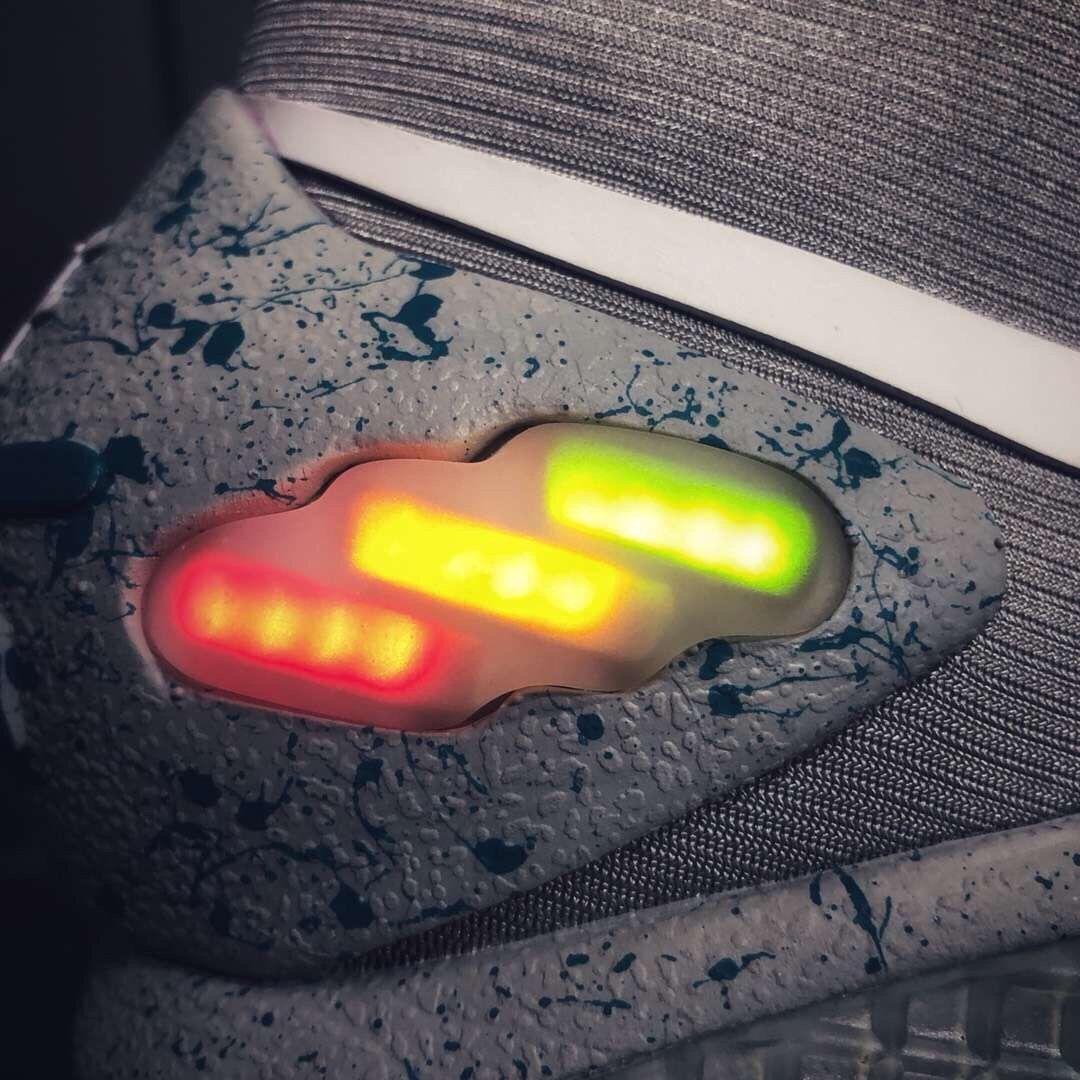 Giày Nike air Mag Back to the Future McFly