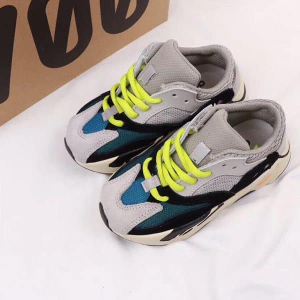 Giày thể thao trẻ em Yeezy 700 Wave Runner