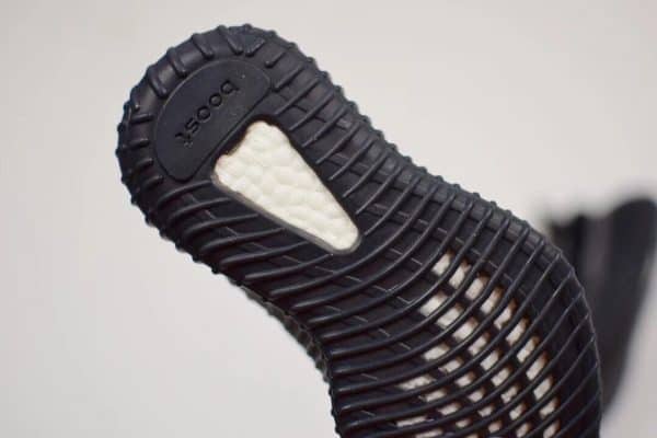 Giày trẻ em adidas yeezy boost 350 V2 static đen