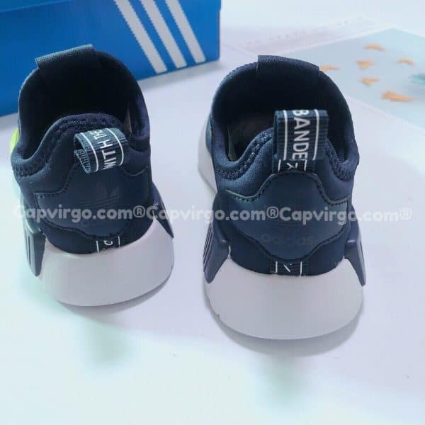 Giày adidas NMD 360 trẻ em màu đen cốm