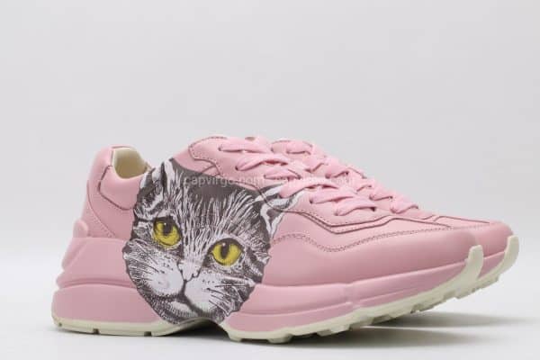 Giày gucci Rhyton màu hồng họa tiết mèo