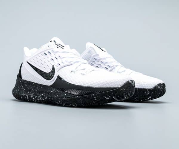 Giày Nike Kyrie Low 2 trắng đế đen logo đen