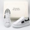 Giày McQueen màu trắng gót đen họa tiết đính cườm đẹp
