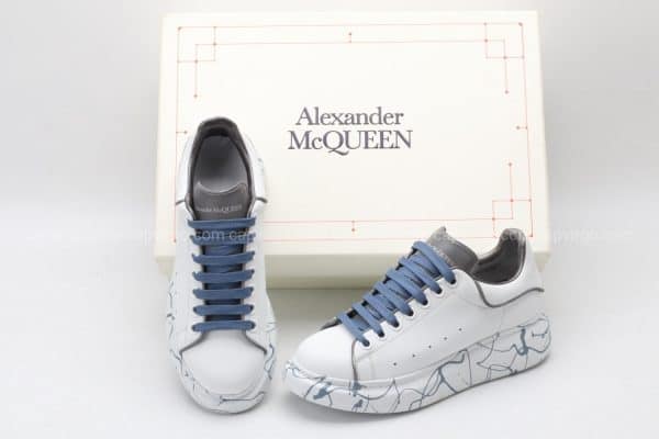 Giày McQueen rep 1:1 trắng dây xanh họa tiết vân