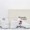 Giày McQueen full trắng họa tiết nhành hoa hồng