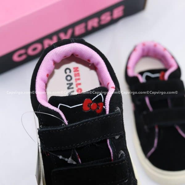 Giày Converse Kitty dán dính màu đen cổ thấp