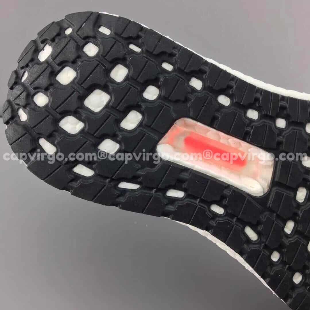 Giày Adidas Ultra Boost 5.0 trẻ em thổ cẩm trắng đỏ