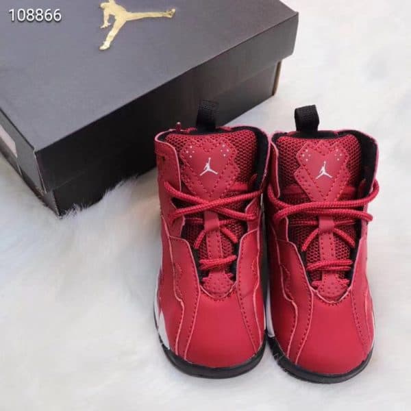 Giày trẻ em Air Jordan 7 Retro màu đỏ