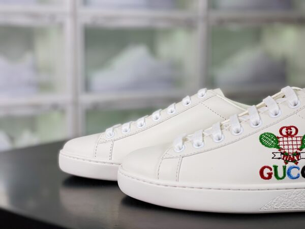 Giày gucci ACE siêu cấp trắng gót xanh hoạt tiết cây vợt