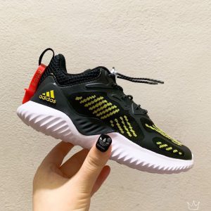 Giày Adidas AlphaBounce trẻ em đen sọc vàng