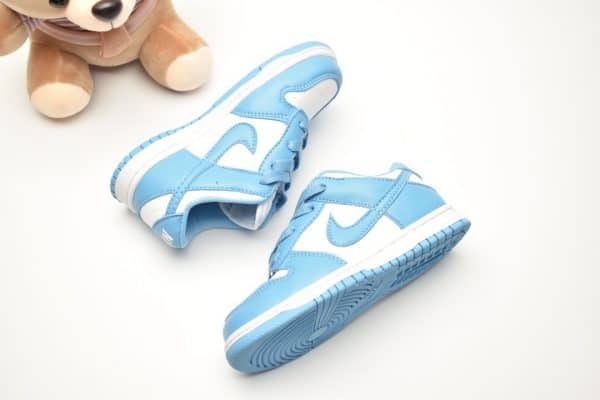 Giày trẻ em Nike SB Dunk Low Pro màu xanh trắng