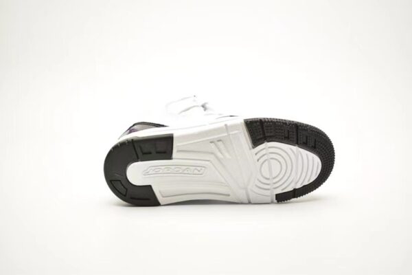 Giày air jordan 11 Max Aura màu trắng đen