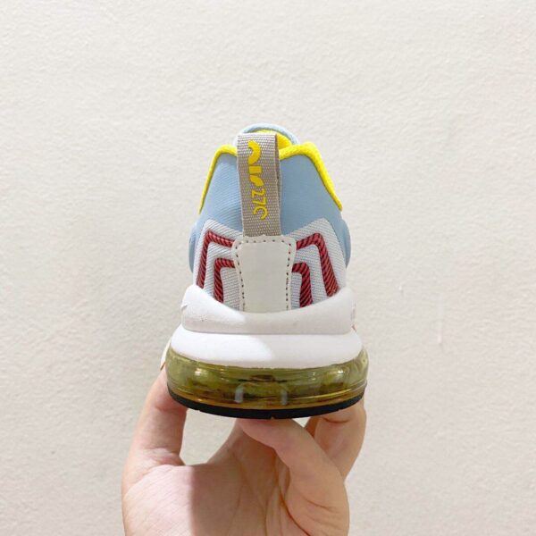 Giày trẻ em Nike air max 270 màu xanh đỏ Giày trẻ em Nike air max 270 màu xanh đỏ