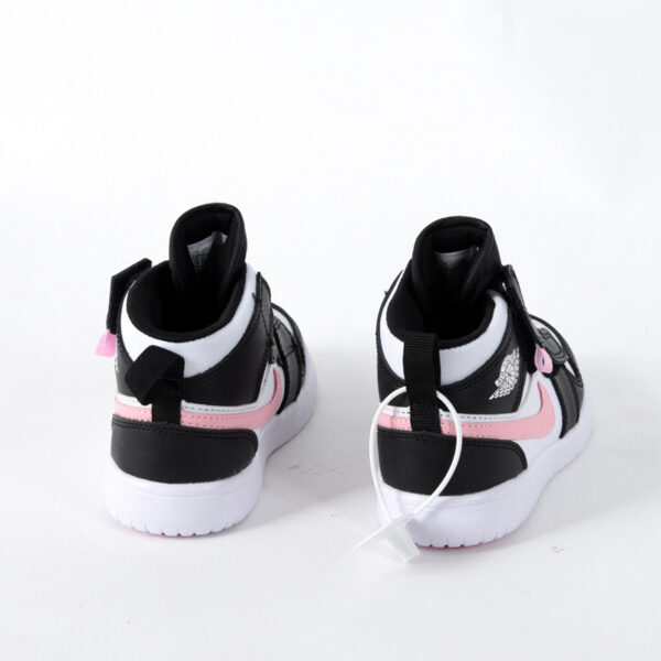 Giày air Jordan 1 trẻ em dán dính màu đen logo hồng
