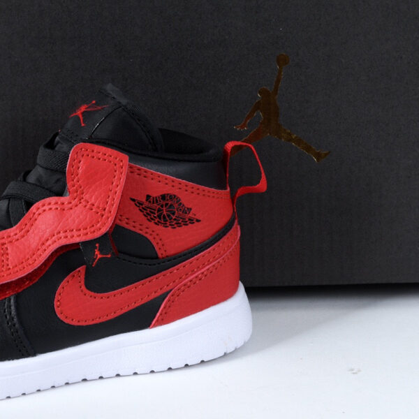 Giày air Jordan 1 trẻ em dán dính màu đỏ đen