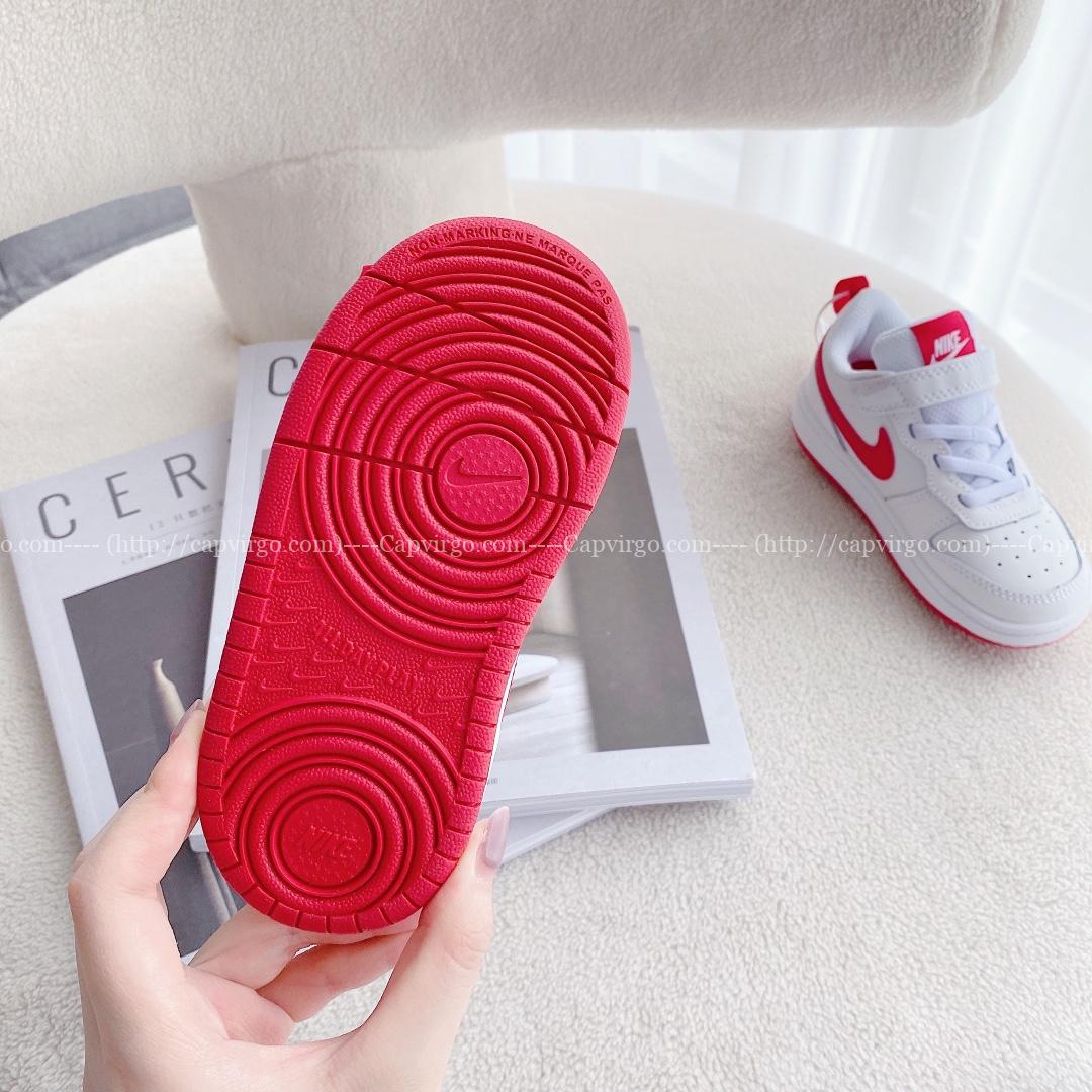 Giày trẻ em Nike Air Force One Tooling Low-Top màu trắng đế đỏ