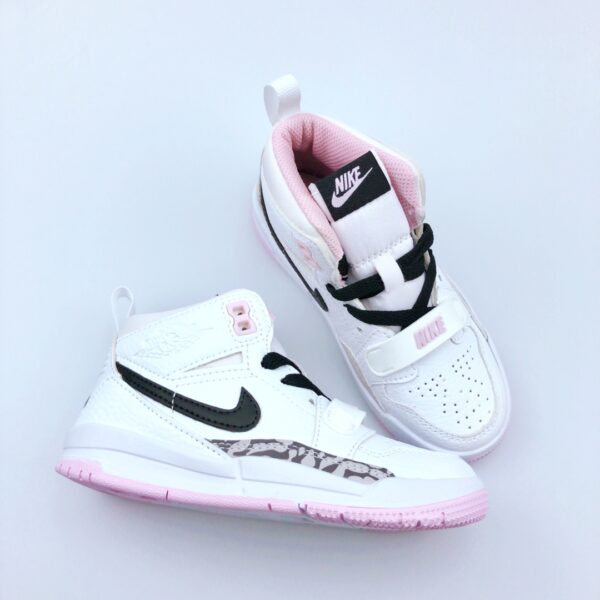 Giày Nike Air Jordan Legacy 312 trẻ em màu trắng hồng