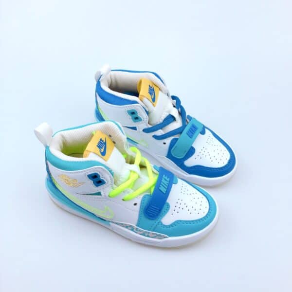 Giày Nike Air Jordan Legacy 312 trẻ em màu xanh trắng