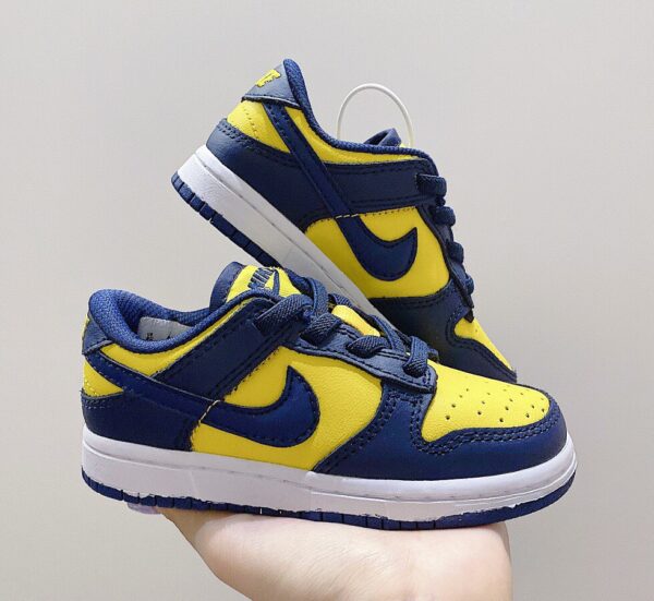 Giày Nike SB Dunk trẻ em màu xanh vàng
