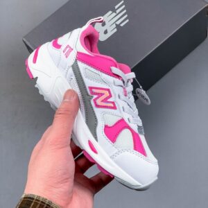Giày Newbalance trẻ em siêu cấp màu hồng