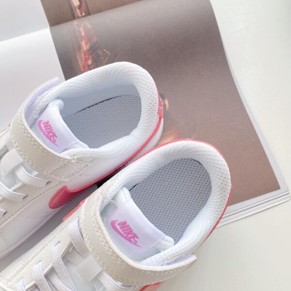 Giày nike Trailblazers trẻ em cổ thấp màu trắng hồng