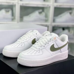 Giày Nike Air Force 1’07 Low"White/Glitter Swoosh" trắng logo ghi