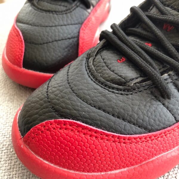 Giày trẻ em Nike Air jordan 12 màu đỏ đen - AJ12