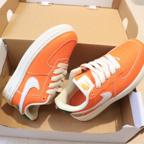 Giày Nike Air Force 1 trẻ em màu cam