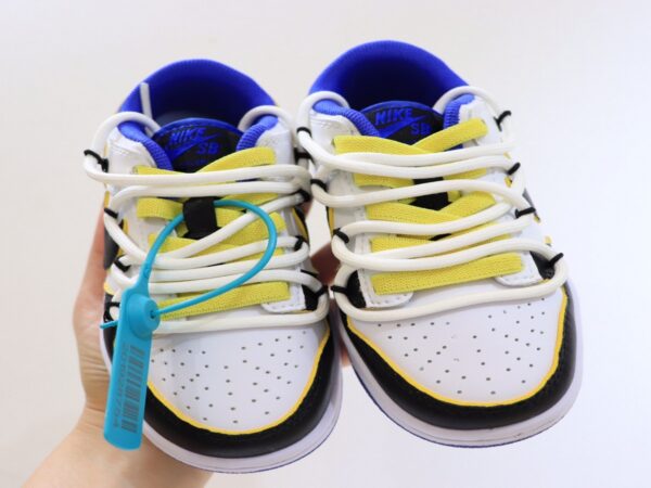 Giày Nike SB Dunk Low trẻ em màu xanh logo đen
