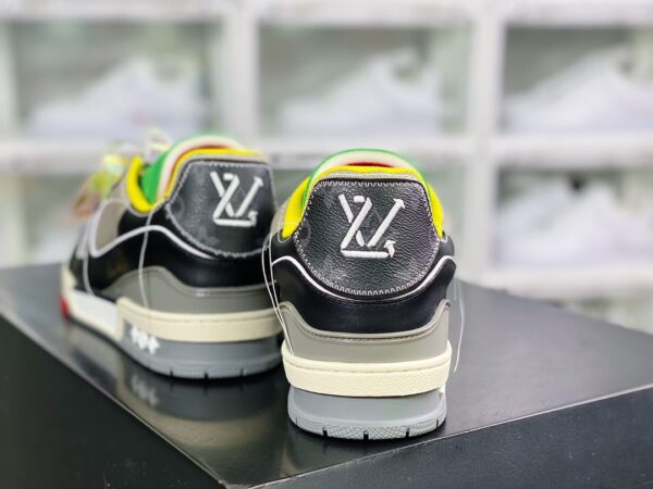 Giày thể thao Louis Vuitton (LV) siêu cấp màu đen vàng lưỡi gà màu xanh