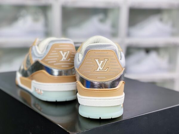 Giày thể thao Louis Vuitton (LV) siêu cấp màu bóng bạc