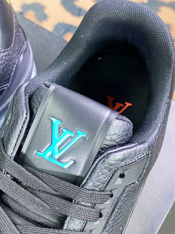 Giày thể thao Louis Vuitton (LV) siêu cấp full đen