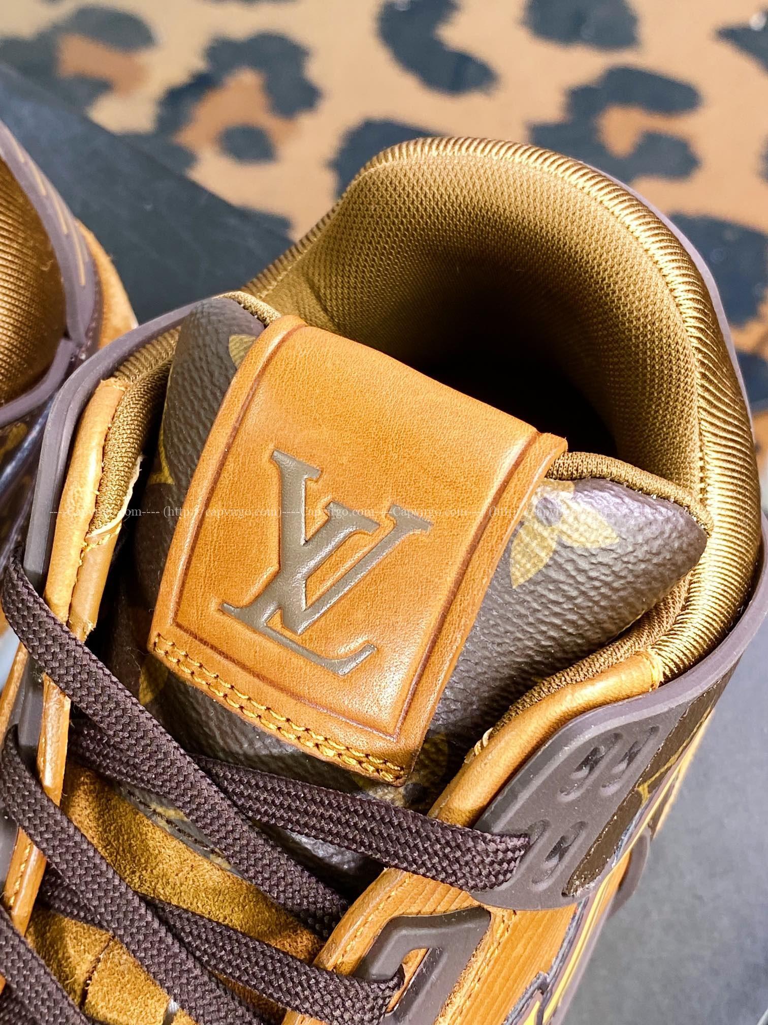 Giày thể thao Louis Vuitton (LV) siêu cấp màu đặc trưng