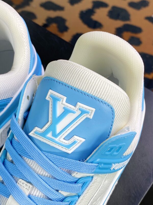 Giày thể thao Louis Vuitton (LV) siêu cấp best Likeauth màu xanh trắng