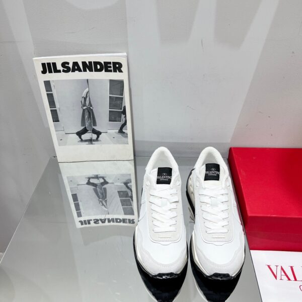 Giày Valentino NETRUNNER đệm khí full trắng