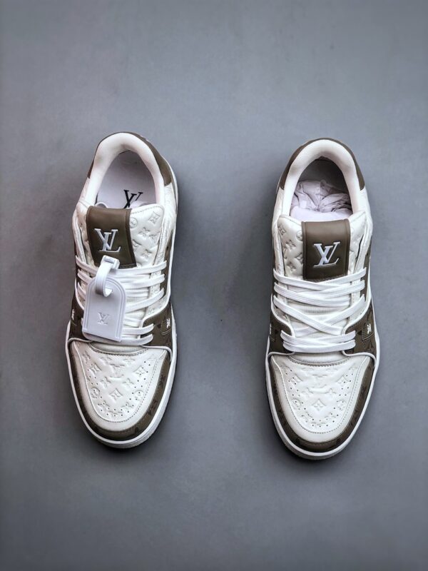 Giày Louis Vuitton 23s siêu cấp màu ghi trắng
