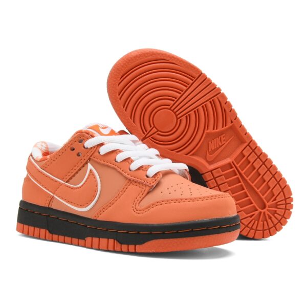 Giày Nike SB Dunk Low Pro trẻ em màu cam