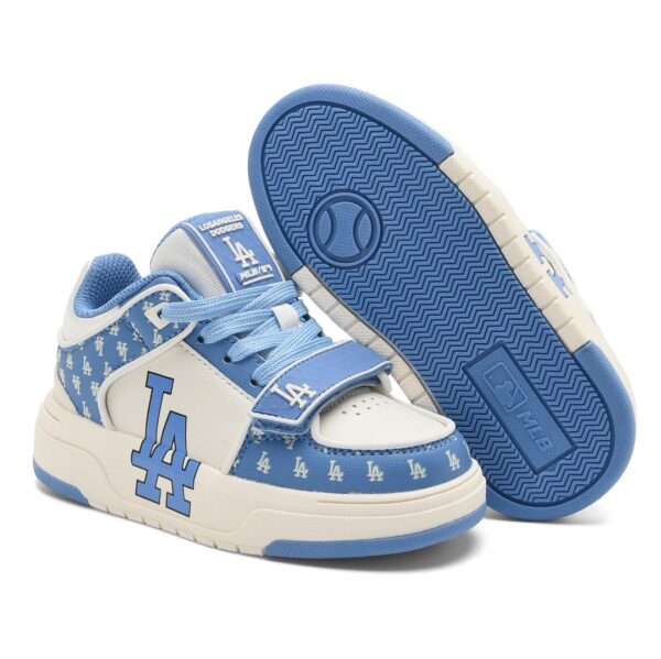 Giày MLB Chunky Liner trẻ em màu xanh họa tiết chữ LA