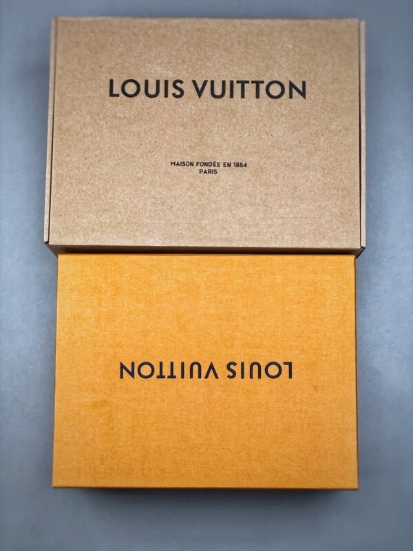 Giày Louis Vuitton LV Trainer full đỏ họa tiết LV