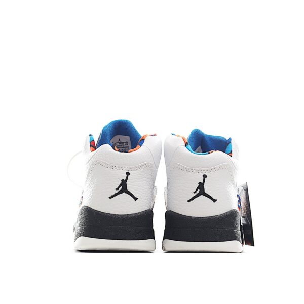 Giày Air Jordan 5 trẻ em màu trắng vạch cam