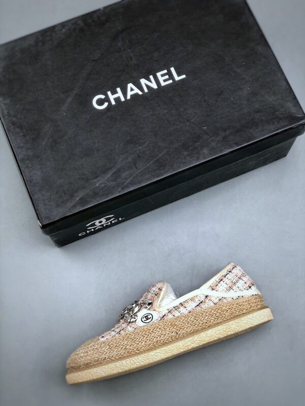 Giày Chanel nữ chất liệu cói màu phớt hồng
