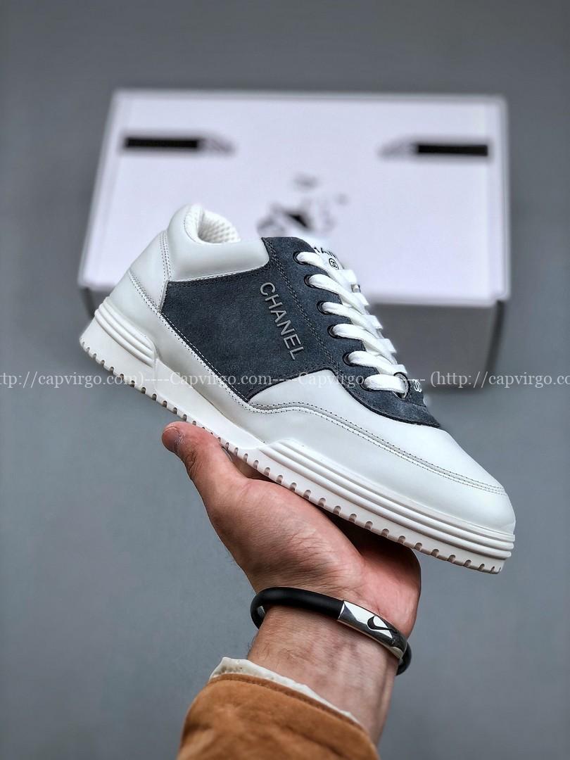 Giày Chanel Sneaker màu trắng pha xanh tím than
