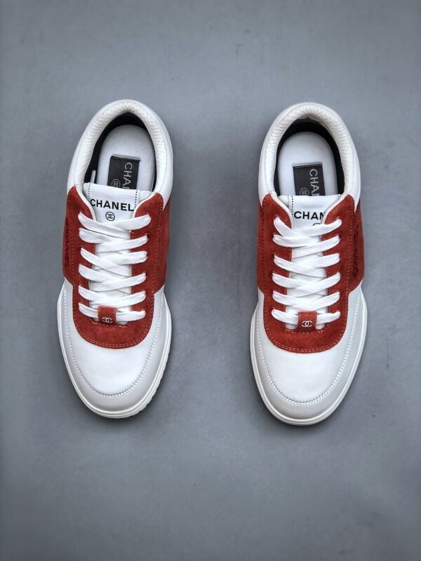 Giày Chanel Sneaker màu trắng đỏ